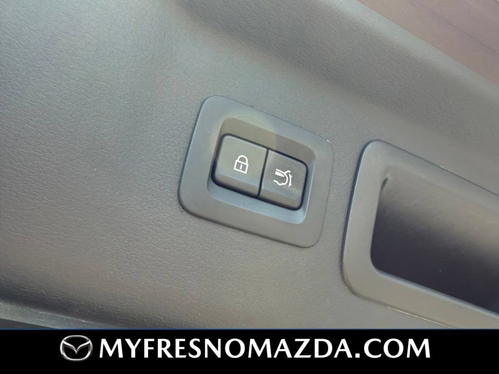 Certified 2024 MAZDA CX-90 Plug-In Hybrid w/ Premium Plus AWD/4WD image 12