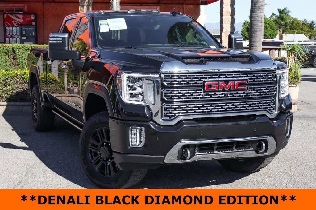 Used 2023 GMC Sierra 3500 Denali w/ Denali Black Diamond Edition image 2