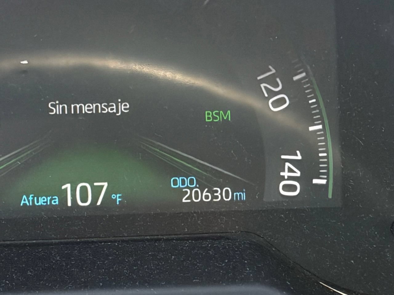 Used 2025 Toyota RAV4 XLE FWD image 13