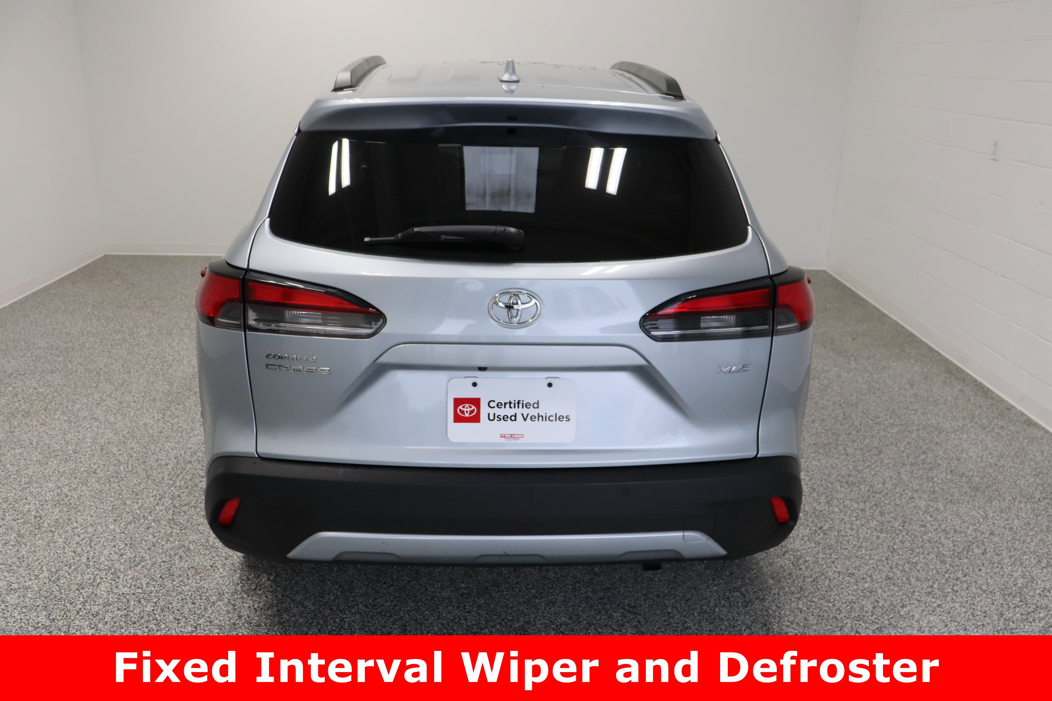 Certified 2024 Toyota Corolla Cross XLE image 8