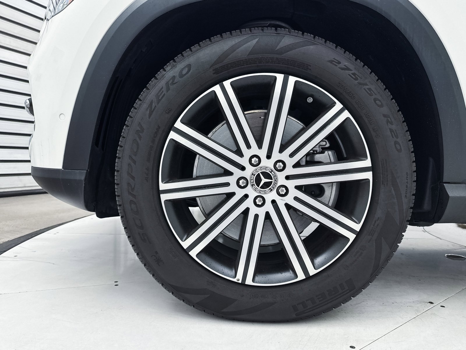 Used 2024 Mercedes-Benz GLE 450 4MATIC image 14