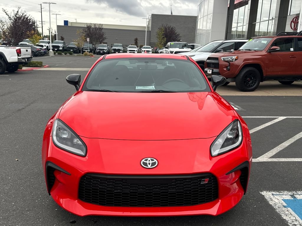 New 2025 Toyota GR86 image 8