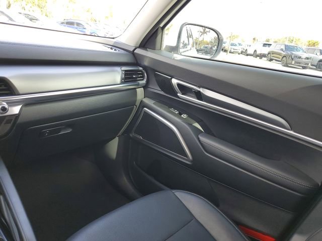 Certified 2022 Kia Telluride LX image 9