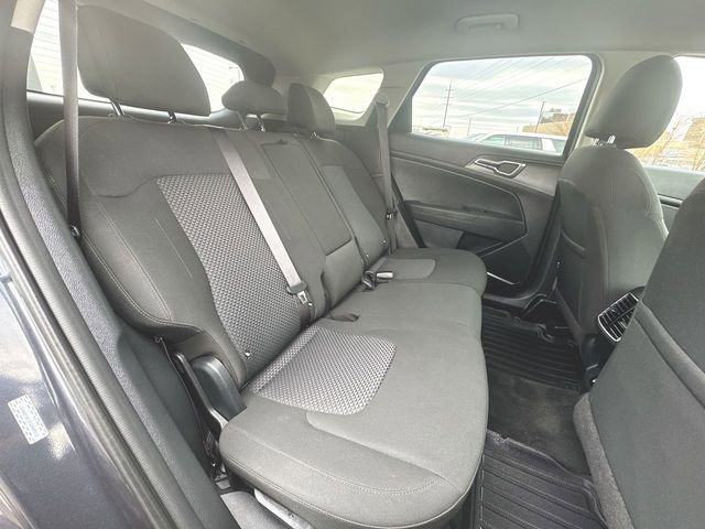 Used 2026 Kia Sportage LX w/ LX Convenience Package image 25
