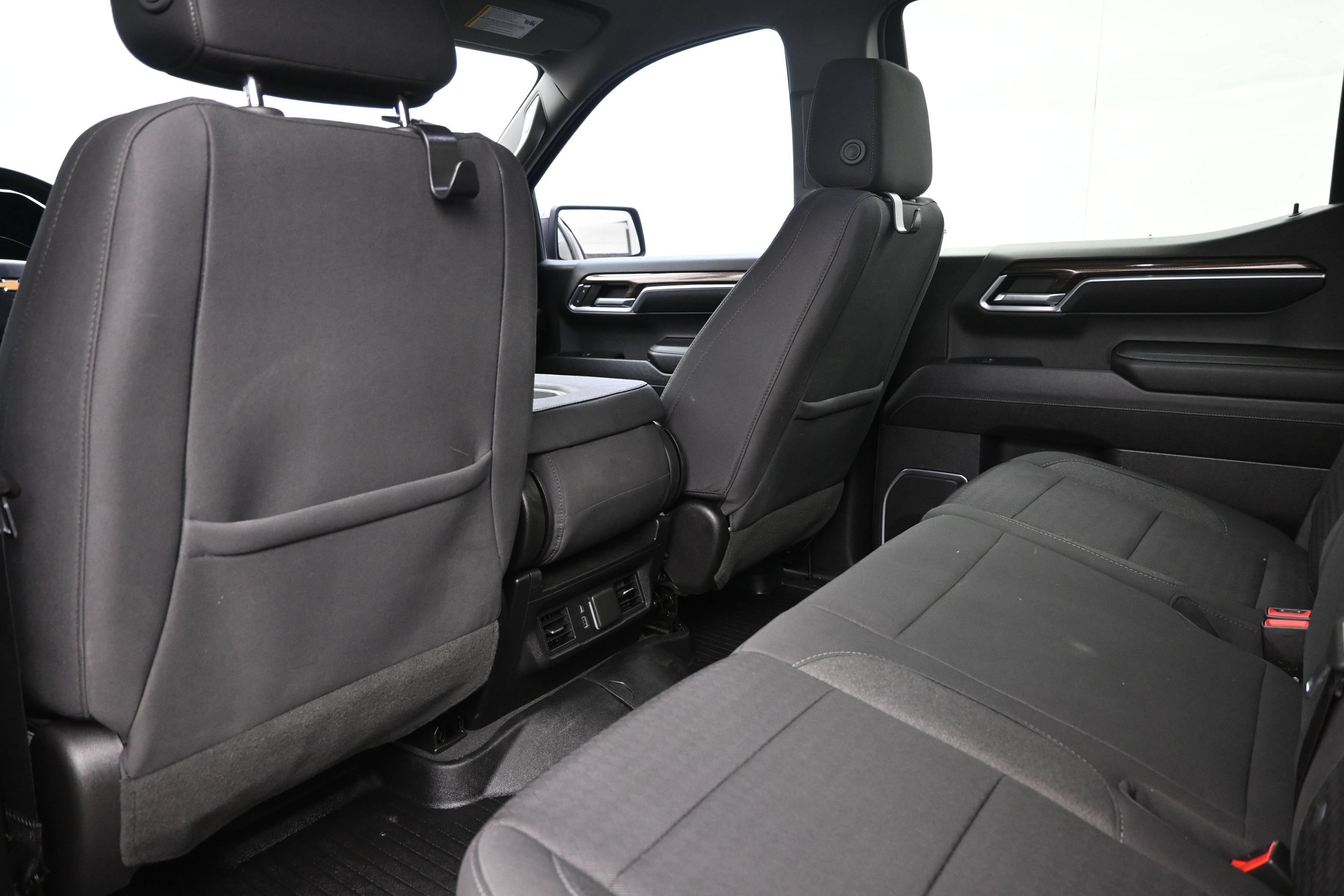 Used 2023 Chevrolet Silverado 1500 LT AWD/4WD image 20