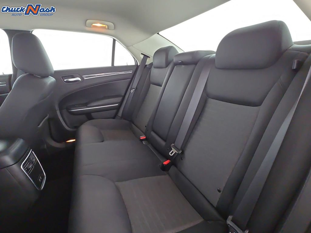 Used 2022 Chrysler 300 Touring w/ Sport Appearance Package AWD/4WD image 29