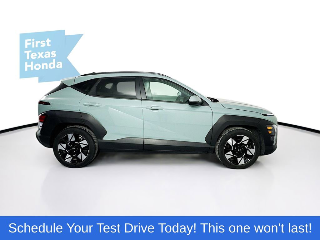 Used 2024 Hyundai Kona SEL image 9