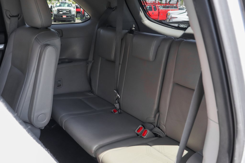 Used 2019 Toyota Highlander XLE image 39