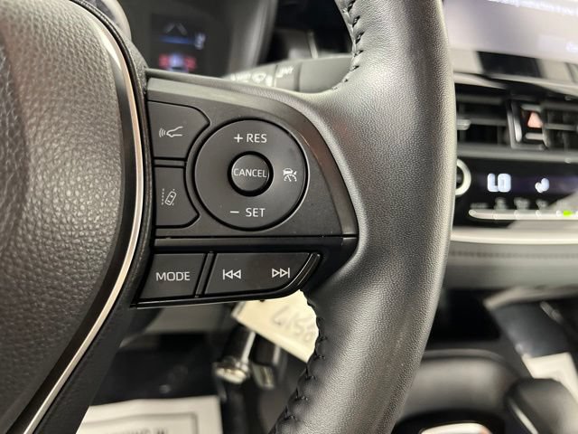 Used 2022 Toyota Corolla SE FWD image 21