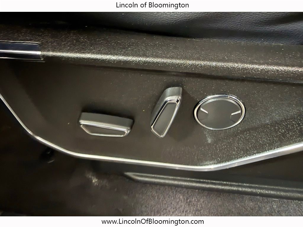 Used 2023 Ford F150 Lariat w/ Equipment Group 502A High image 32