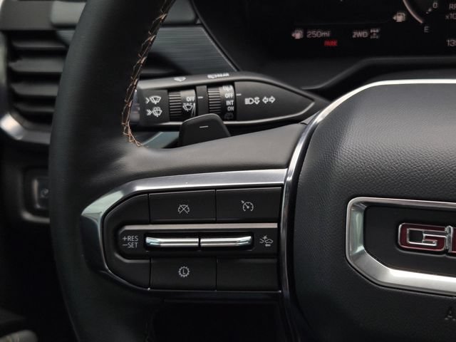 Used 2025 GMC Acadia AT4 AWD/4WD image 28
