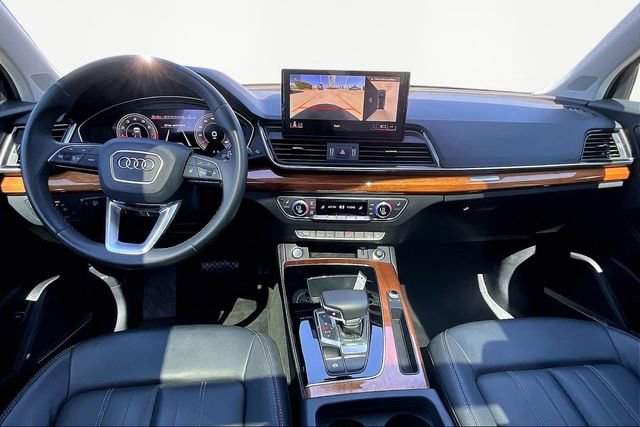 Used 2023 Audi Q5 2.0T Premium Plus w/ Premium Plus Package image 15