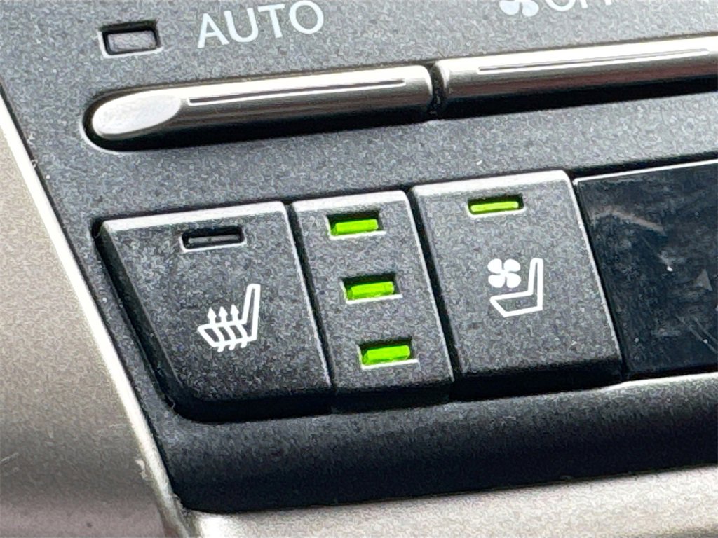 Used 2020 Lexus NX 300h AWD w/ Premium Package image 21