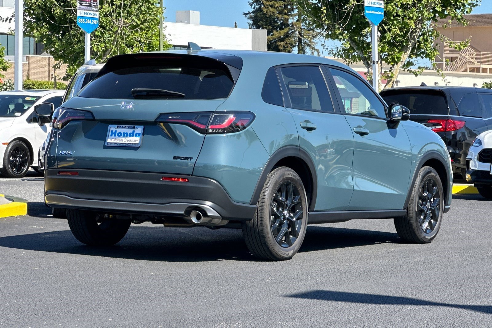 Used 2024 Honda HR-V Sport image 9