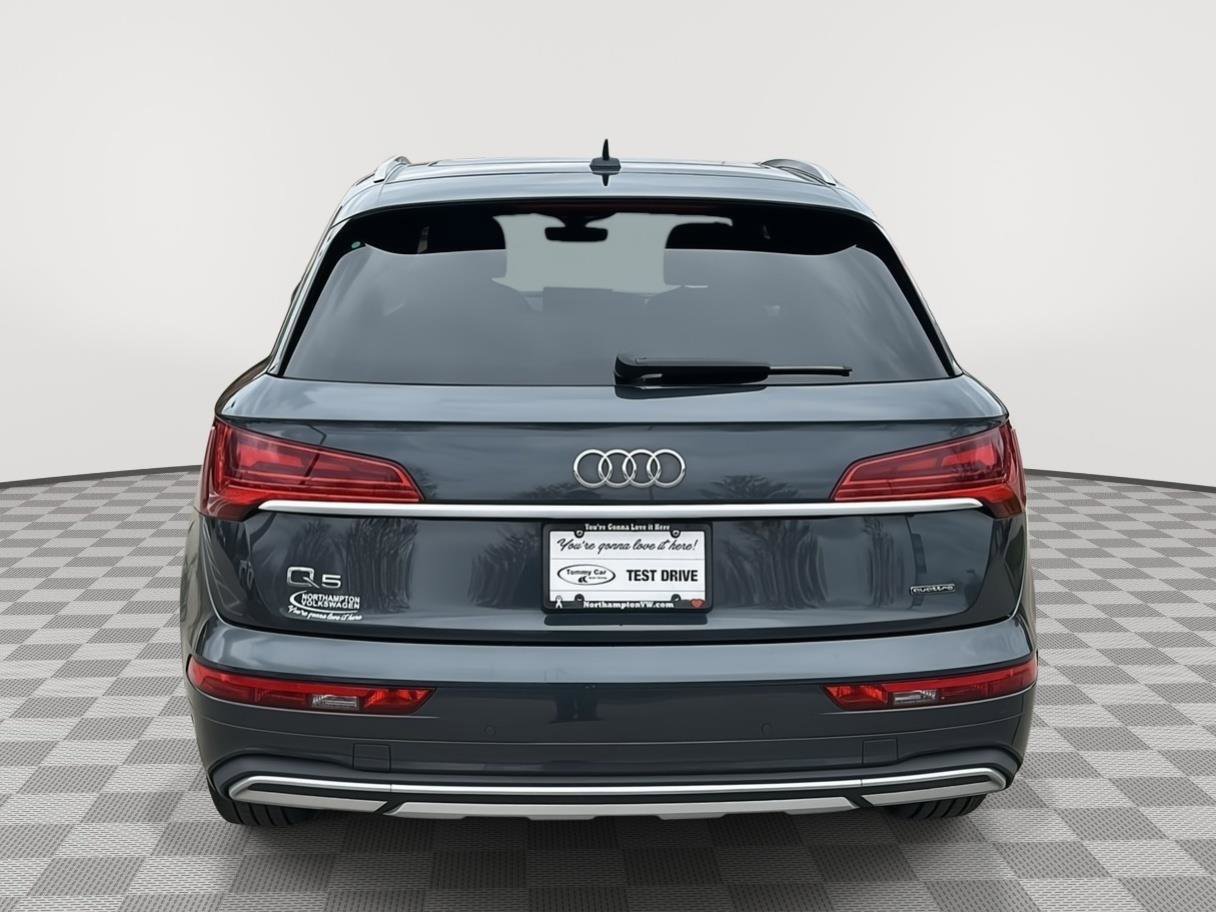 Used 2023 Audi Q5 2.0T Premium w/ Convenience Package AWD/4WD image 6