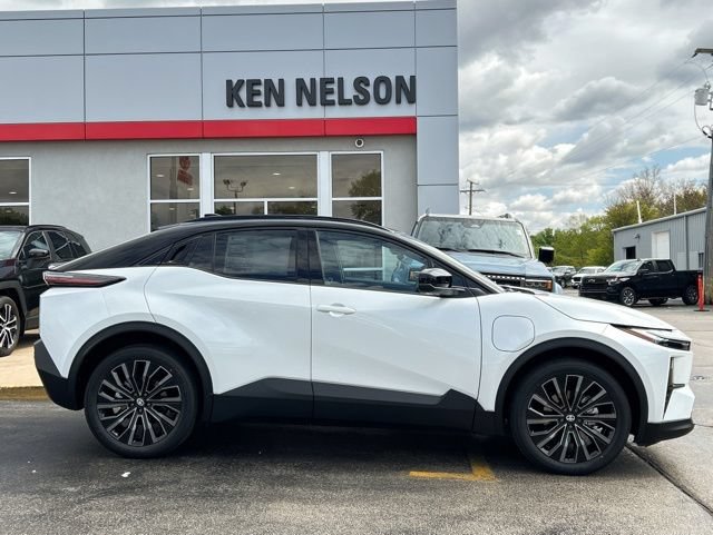 New 2026 Toyota C-HR AWD/4WD image 15