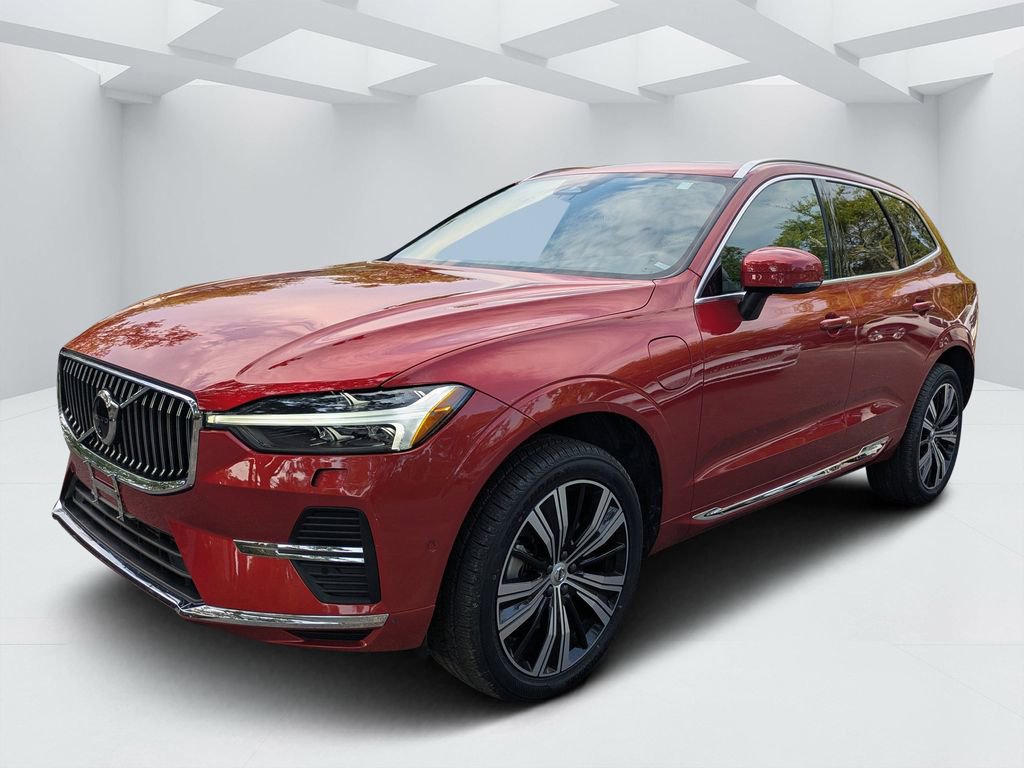 Certified 2022 Volvo XC60 T8 Inscription AWD/4WD image 7