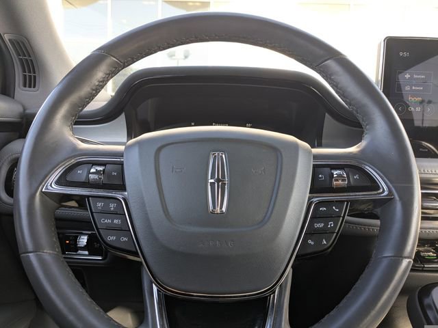 Used 2022 Lincoln Nautilus Reserve w/ Luxury Package image 23