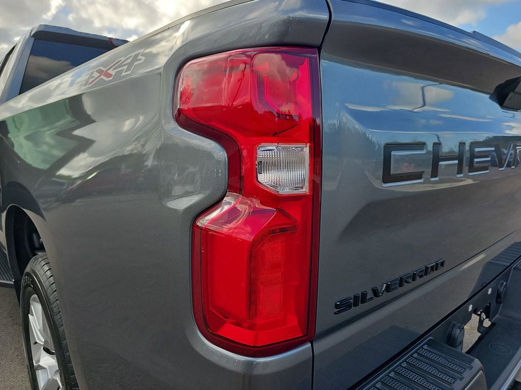 Used 2021 Chevrolet Silverado 1500 Custom w/ LPO, Dark Essentials Package image 36