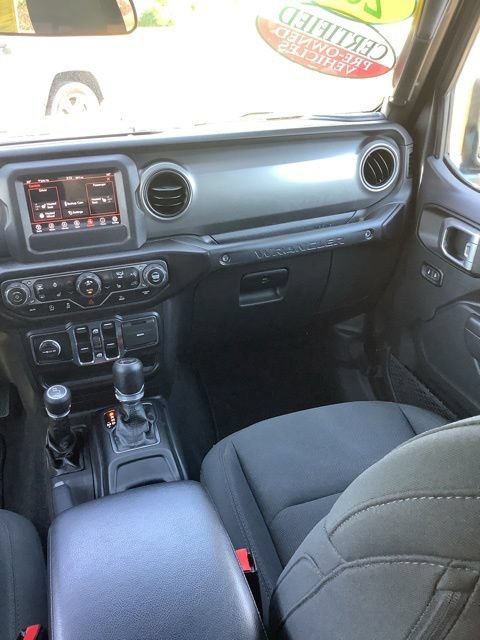Certified 2022 Jeep Wrangler Unlimited Sport AWD/4WD image 14