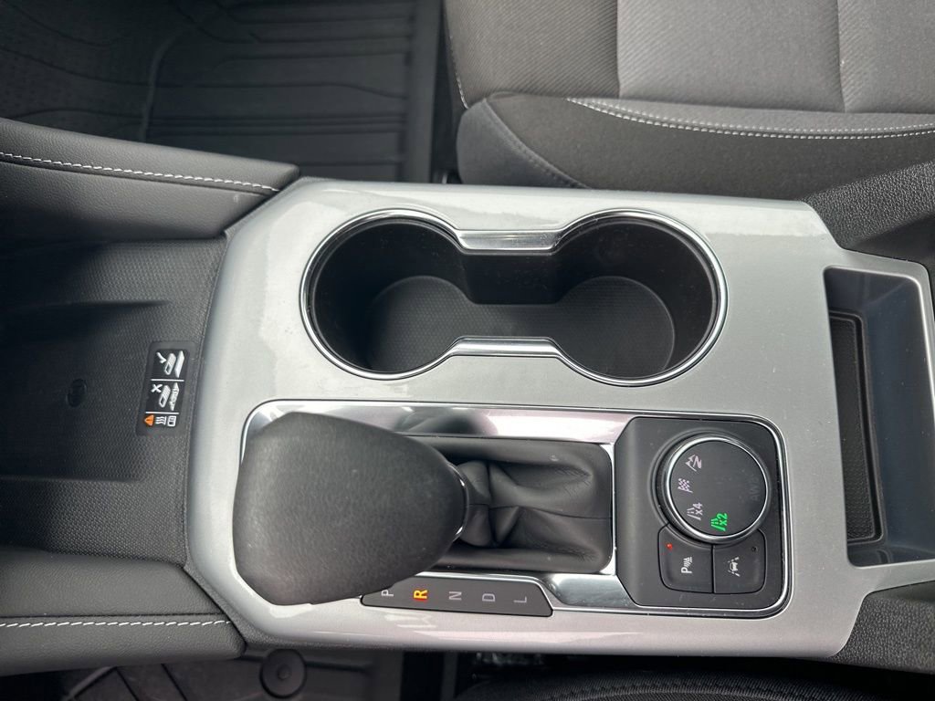 Used 2025 Chevrolet Blazer LT w/ Convenience Package image 21