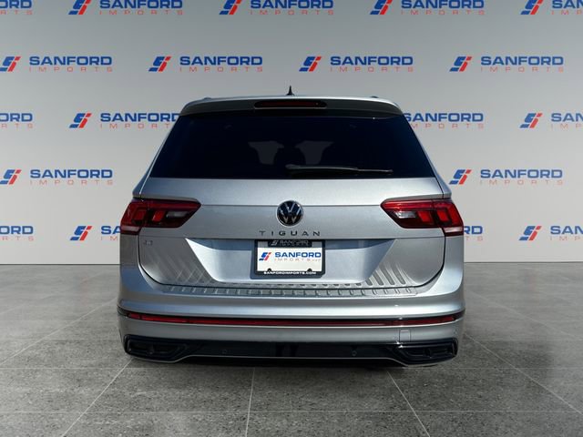 Used 2023 Volkswagen Tiguan SE R-Line image 4