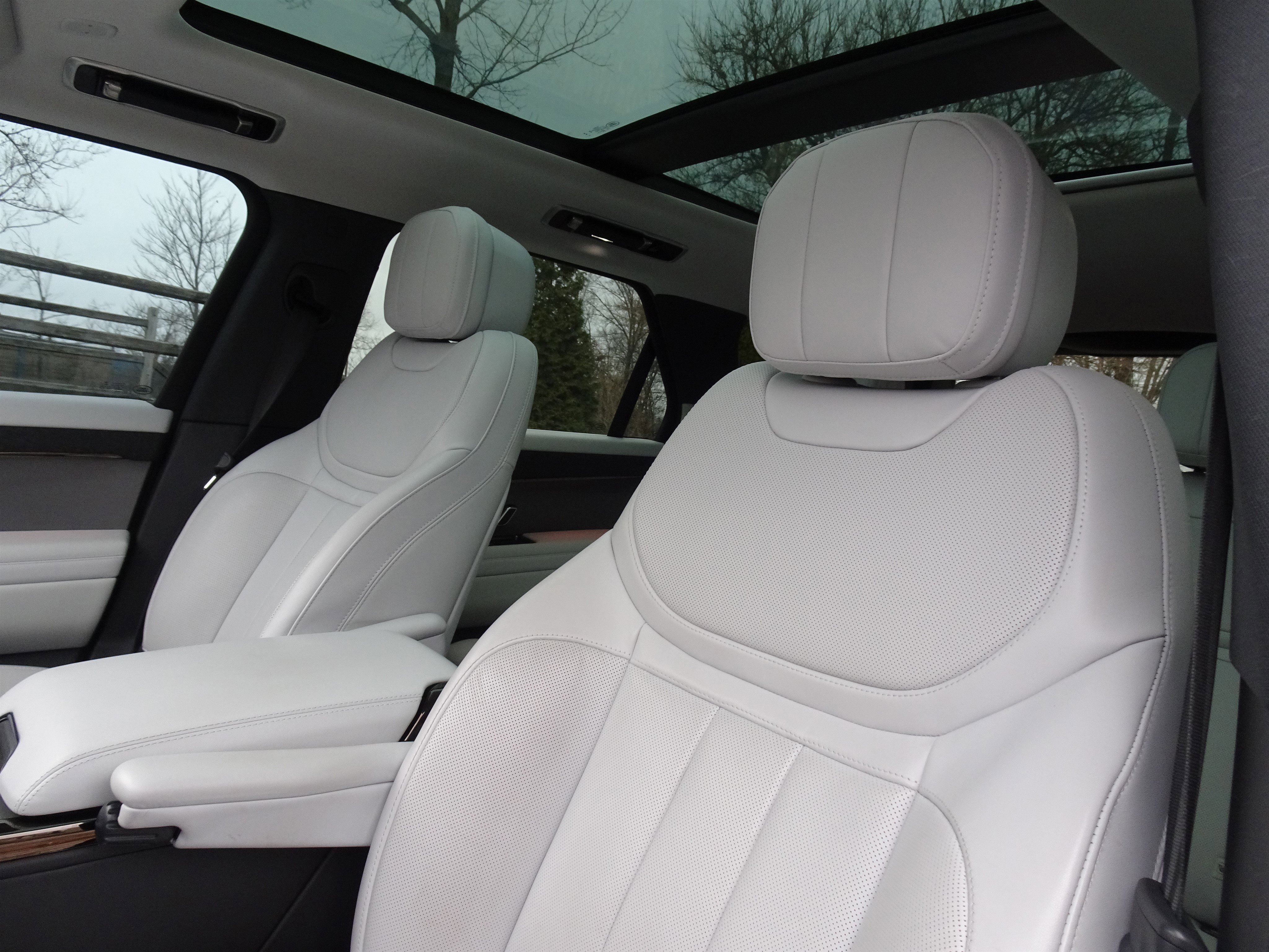 Certified 2023 Land Rover Range Rover Sport SE image 15