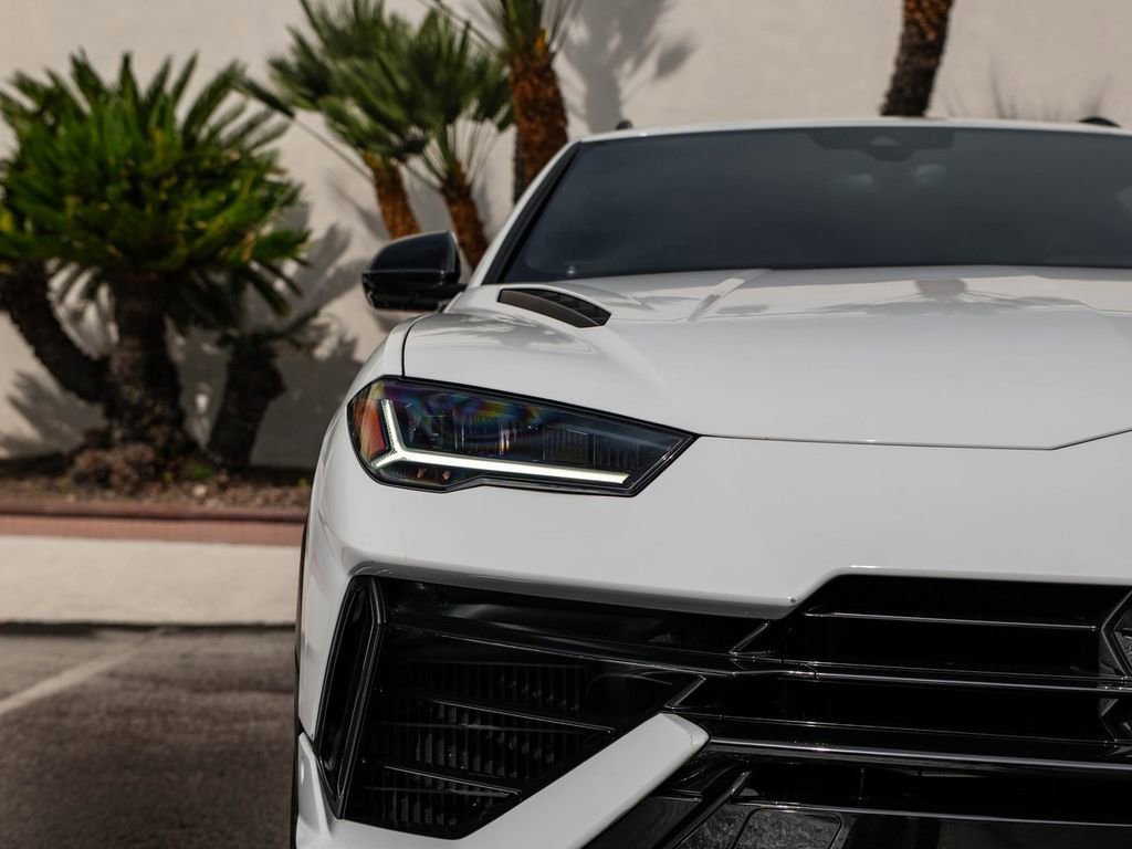 Used 2024 Lamborghini Urus S AWD/4WD image 45