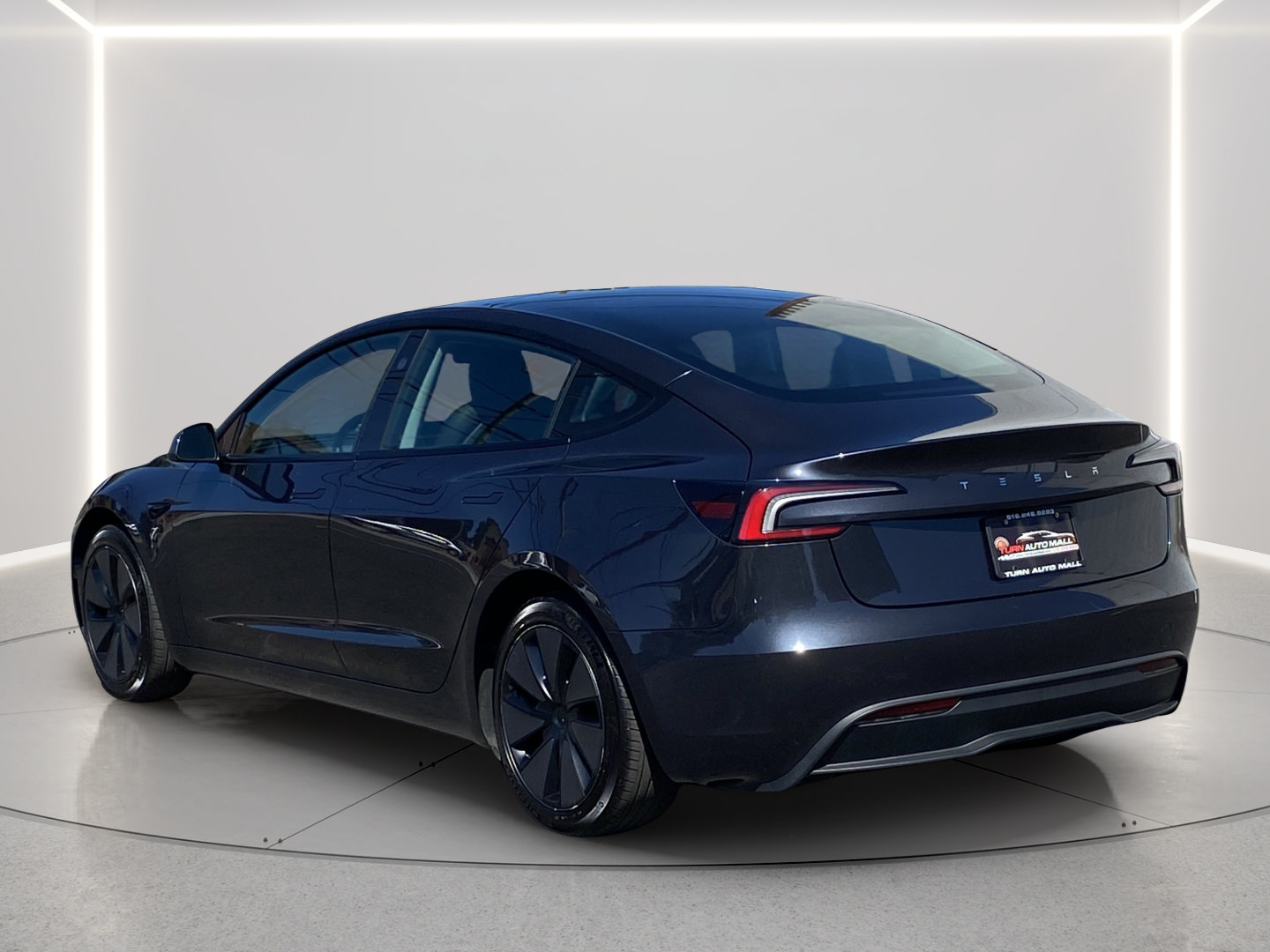 Used 2025 Tesla Model 3 Long Range RWD image 3