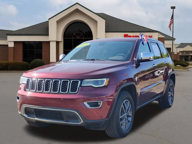 Used 2017 Jeep Grand Cherokee Limited w/ Luxury Group II AWD/4WD image 2