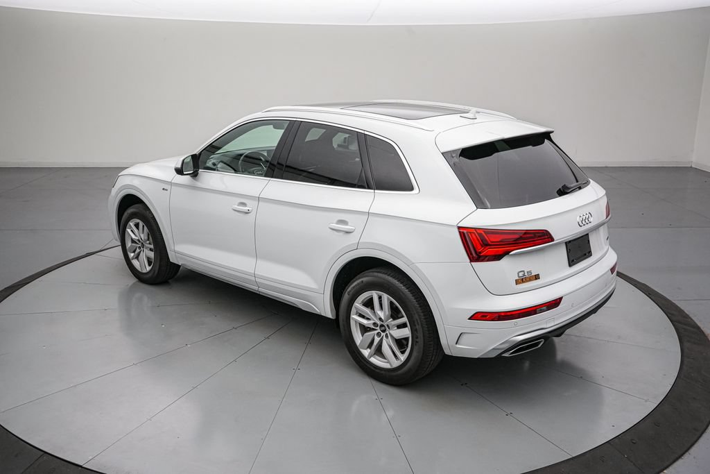 Used 2023 Audi Q5 2.0T Premium w/ Convenience Package AWD/4WD image 6