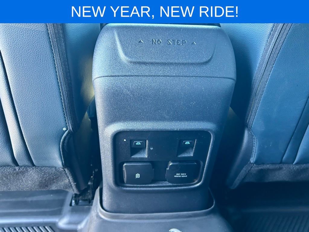 Used 2024 Ford Bronco Outer Banks image 21