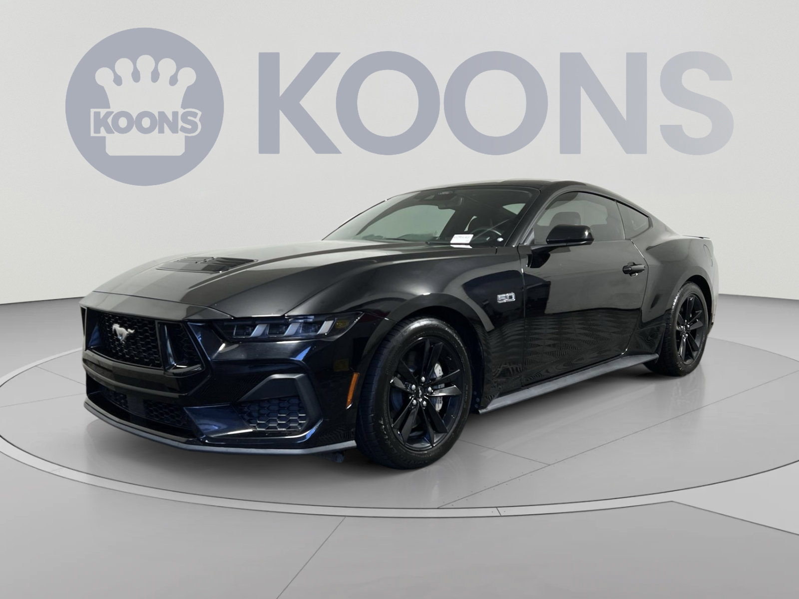 Used 2024 Ford Mustang GT RWD image 5