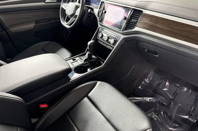 Used 2022 Volkswagen Atlas SE image 17