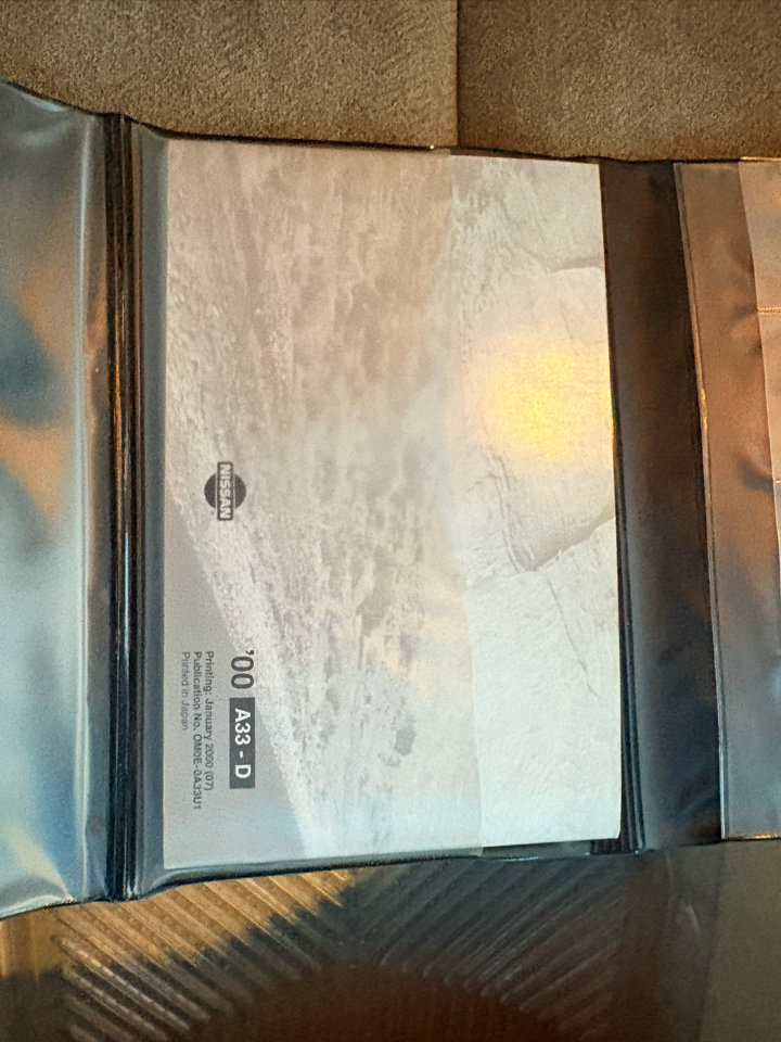 Used 2000 Nissan Maxima GXE image 23