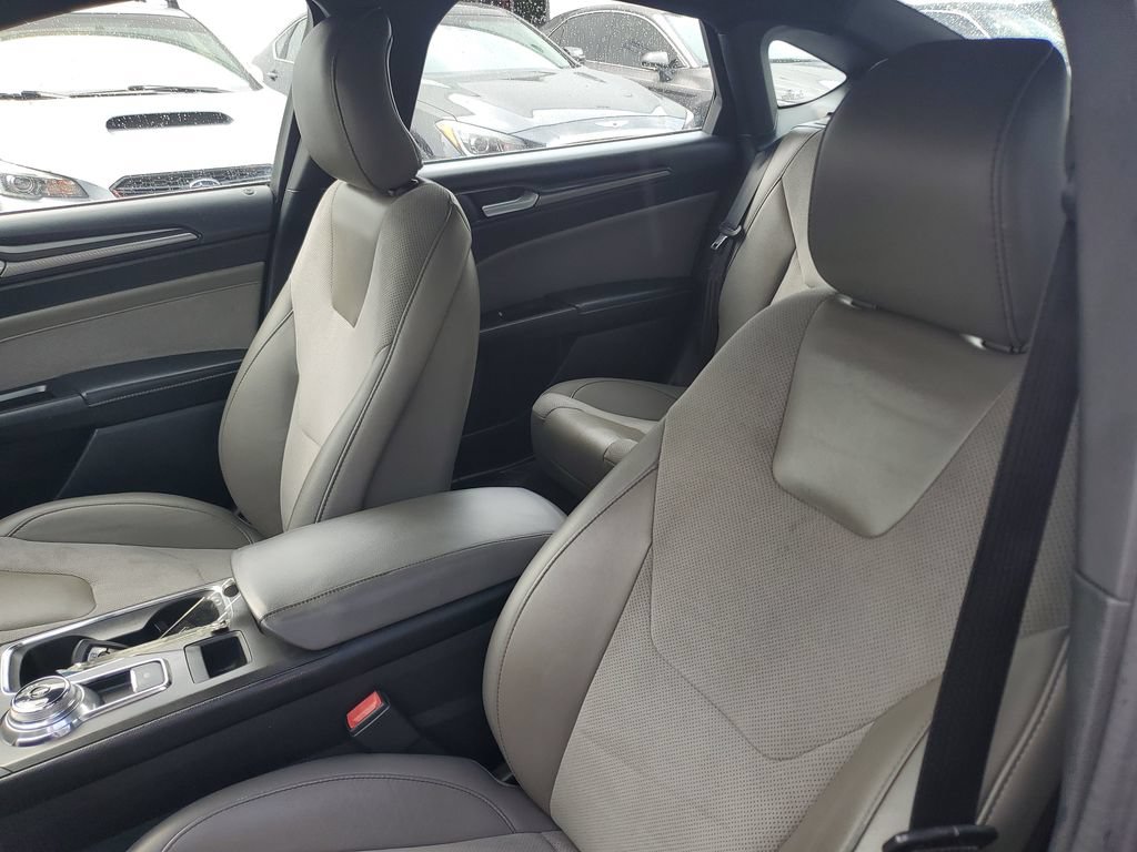 Used 2017 Ford Fusion Sport w/ Equipment Group 401A AWD/4WD image 20