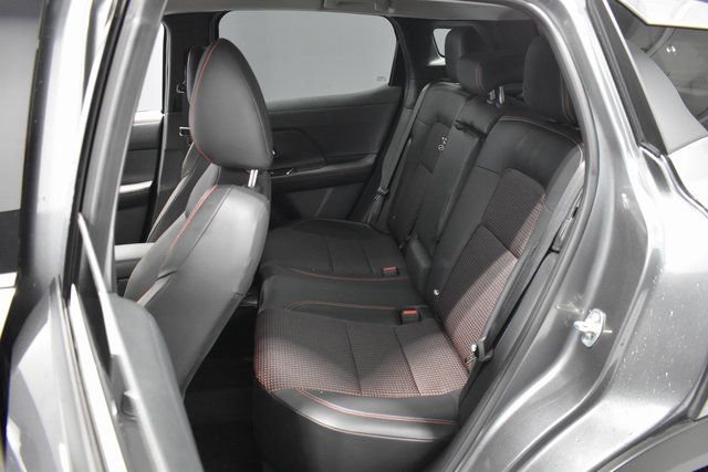 Certified 2025 Nissan Kicks SR image 27