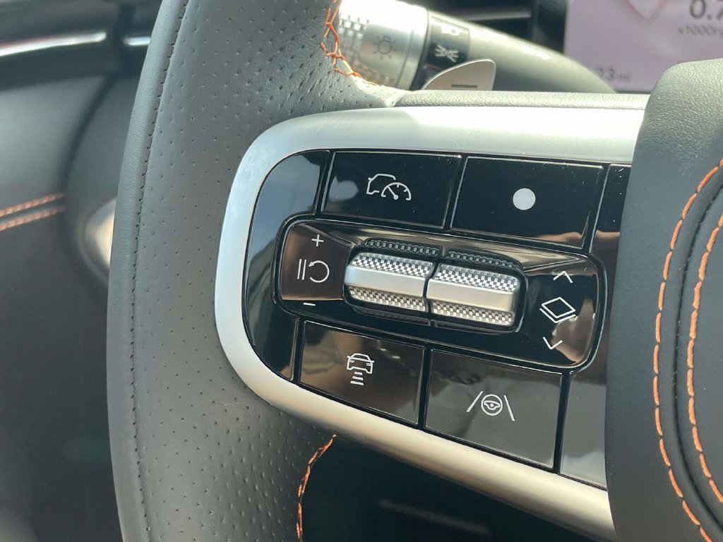 New 2026 Genesis GV70 3.5T Sport Advanced AWD/4WD image 8