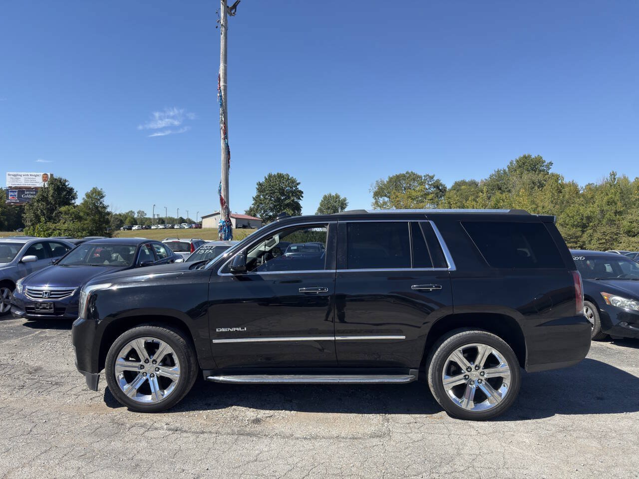 Used 2016 GMC Yukon Denali w/ Open Road Package AWD/4WD image 3