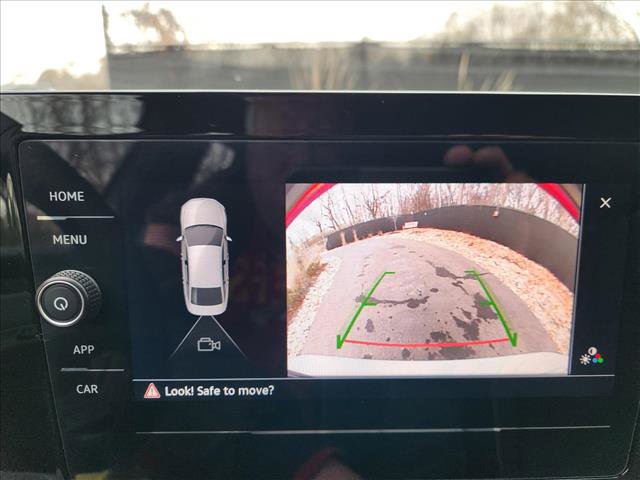 Certified 2025 Volkswagen Jetta Sport image 32