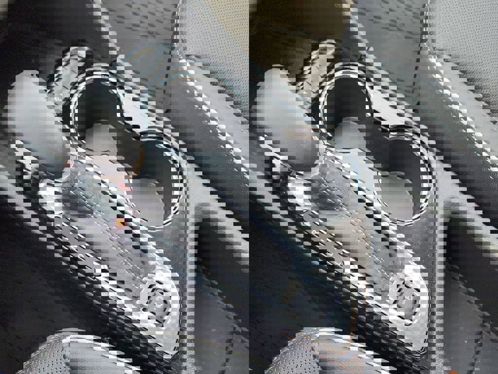 Used 2024 Buick Encore GX Avenir w/ Avenir Technology Package image 28