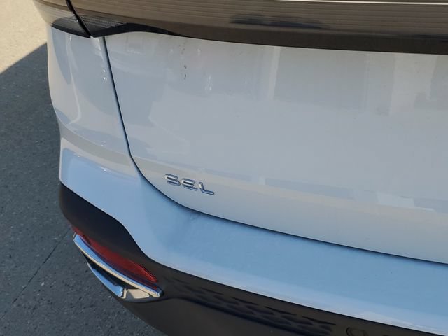 New 2026 Volkswagen Taos SEL AWD/4WD image 7