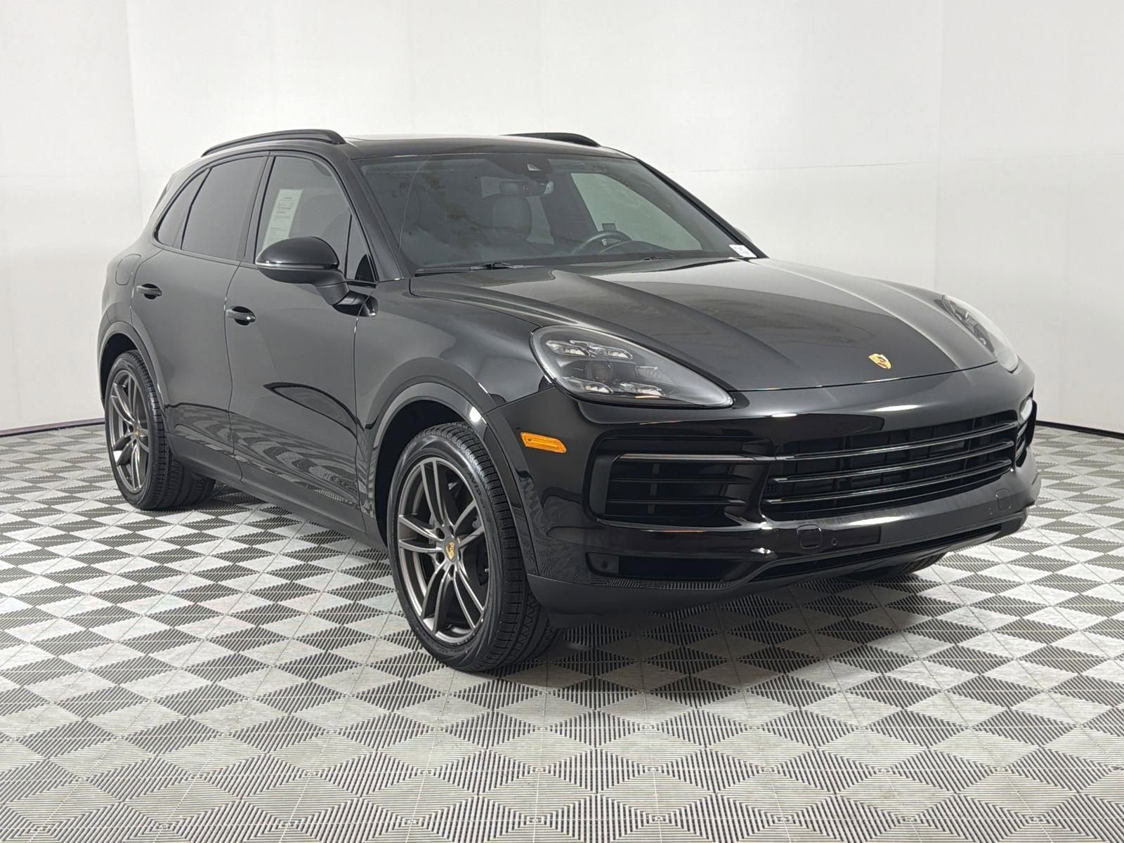 Used 2020 Porsche Cayenne S image 7