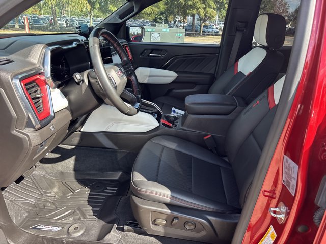 Used 2023 GMC Canyon AT4X AWD/4WD image 17