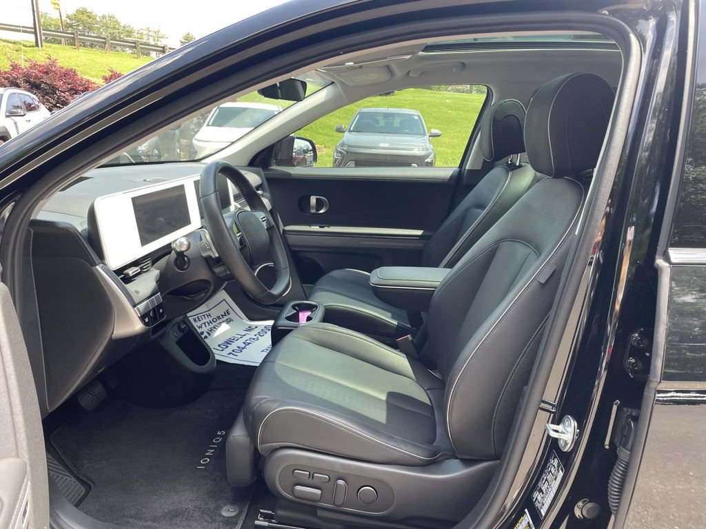 Used 2023 Hyundai Ioniq 5 Limited RWD image 16