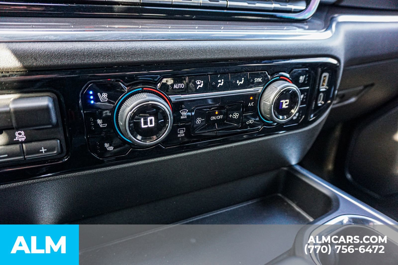 Used 2024 Chevrolet Silverado 1500 High Country w/ Technology Package image 45