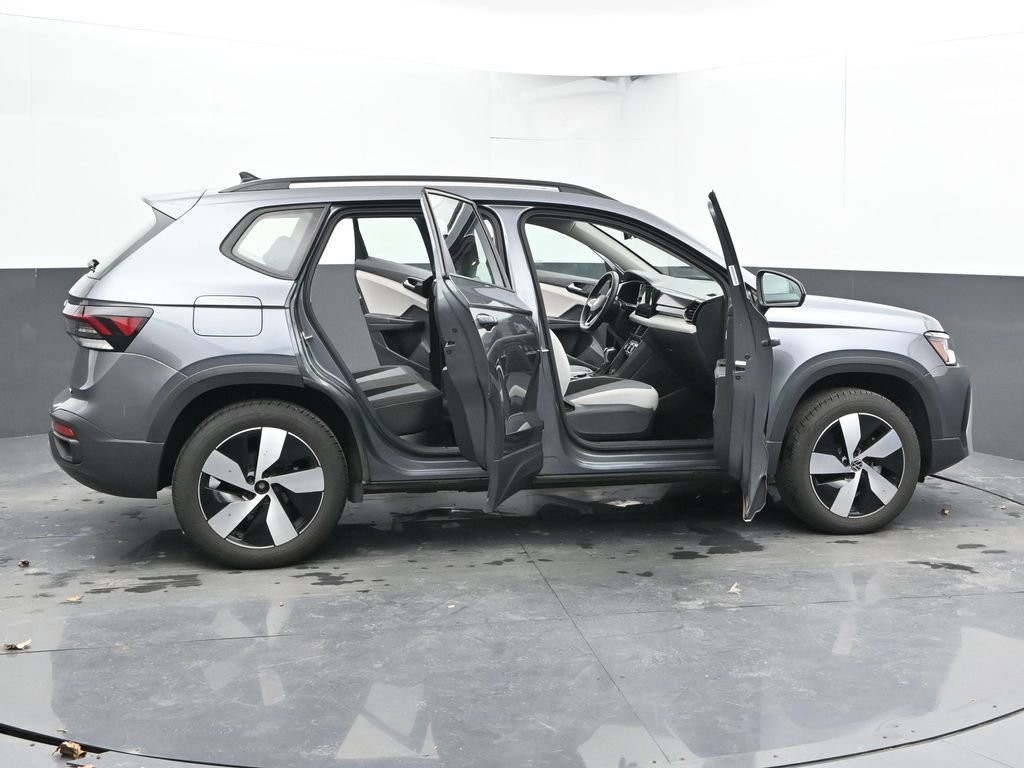 Used 2025 Volkswagen Taos S image 51