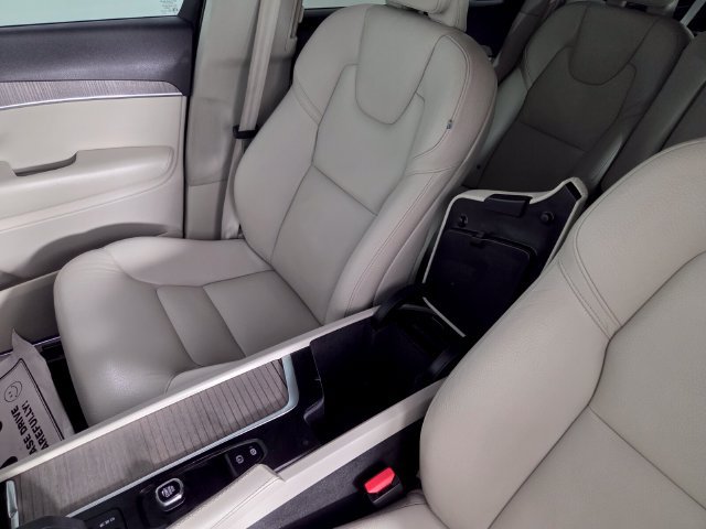 Used 2023 Volvo XC90 B6 Plus w/ Protection Package Premier AWD/4WD image 20