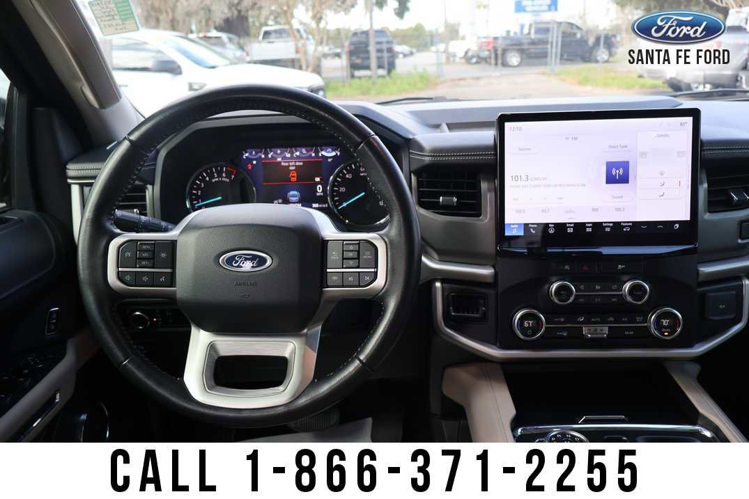 Used 2024 Ford Expedition XLT image 21