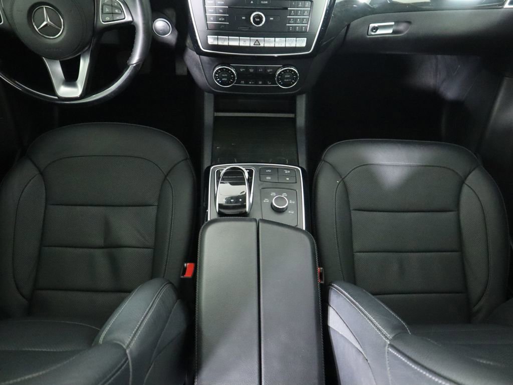 Used 2018 Mercedes-Benz GLS 550 4MATIC image 16